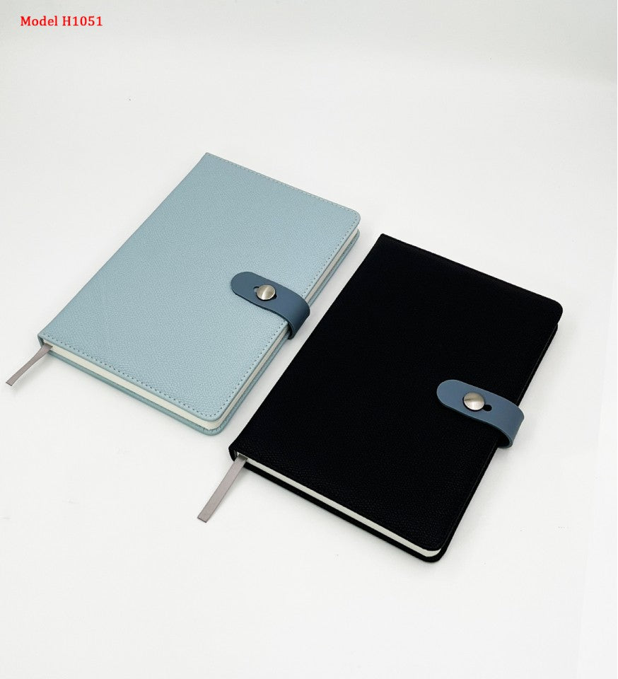 Metal Plate Signature A5 PU Leather Planner | Diary